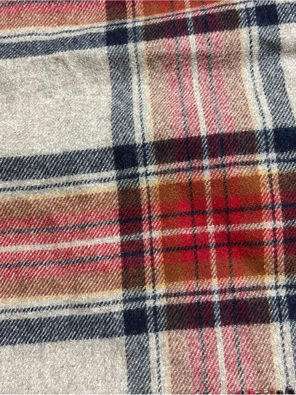 Pendleton Plaid 100% Wool Throw in Red, Navy & Cream with Fringe